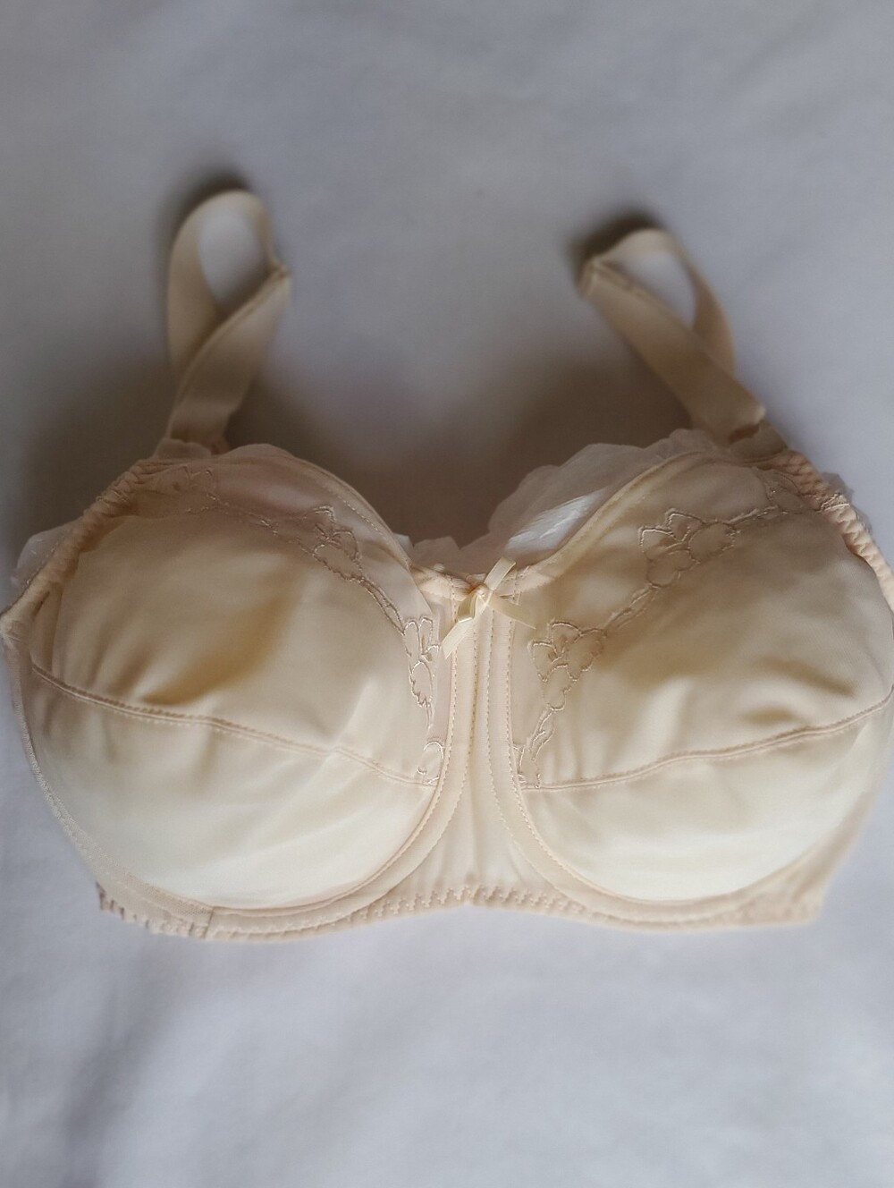 Vintage Bali 0180 32DD Full coverage W Underwire Bra